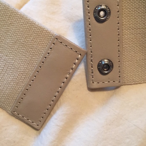 Anthropology crochet belt - Picture 2 of 3